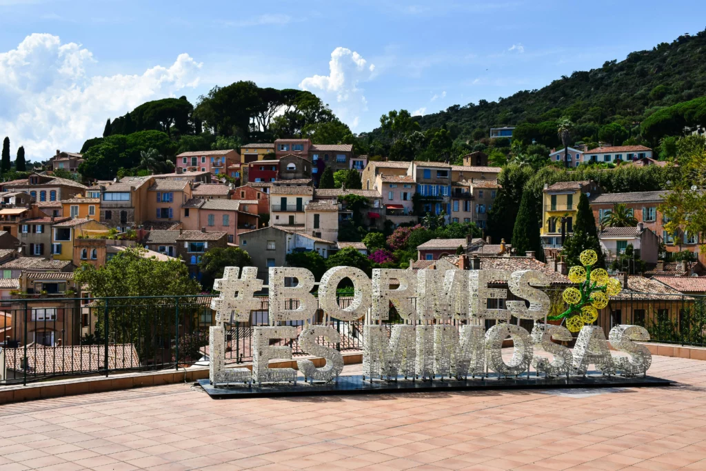 Bormes-les-Mimosas - Villa et chambre d'hôtes vue mer Le Lavandou
