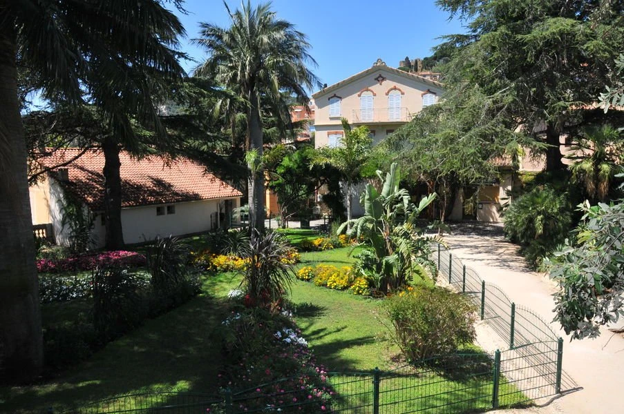 Parc du Cigalou - Villa et chambre d'hôtes vue mer Le Lavandou