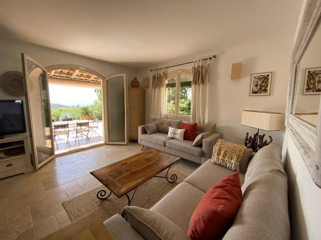 Salon - Villa et chambre d'hôtes vue mer Le Lavandou